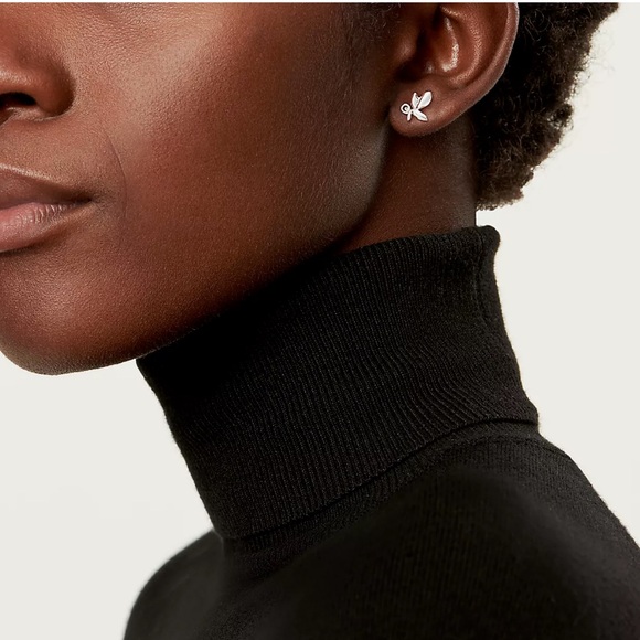 Tiffany Paloma Picasso Olive Leaf Earrings - Picture 3 of 7